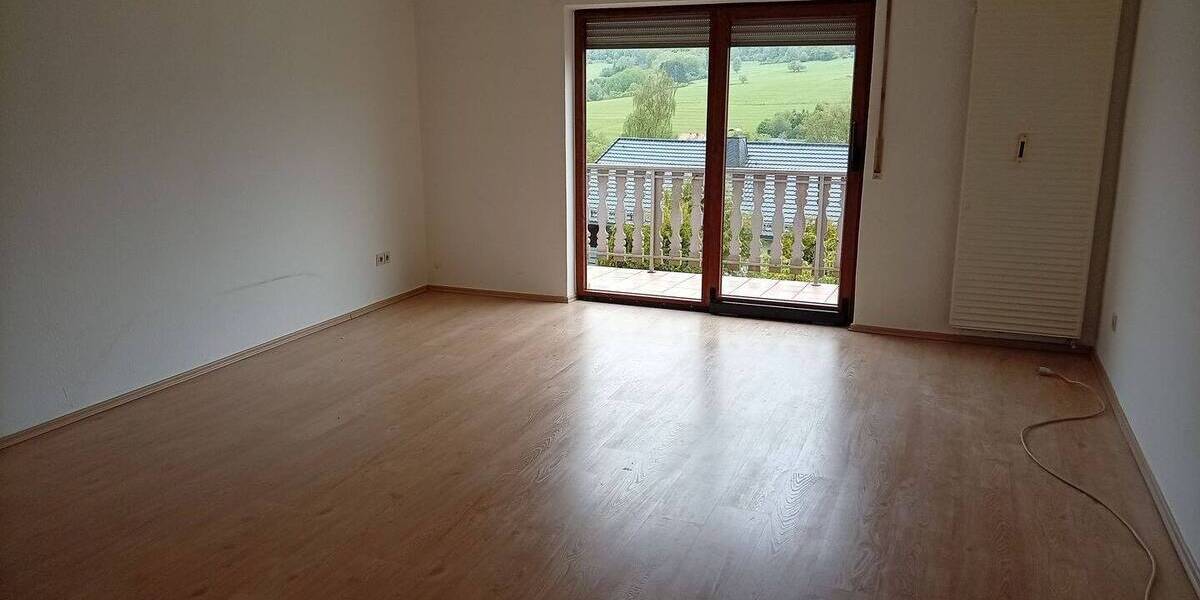 Etagenwohnung Haiger Niederroßbach - 5 Zimmer, 100 m&sup2;, 700&euro; | Angebot:26892789