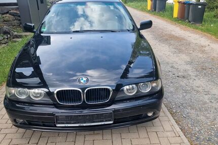 BMW 520 204.000 km 5.800 &euro; Hilchenbach 57271