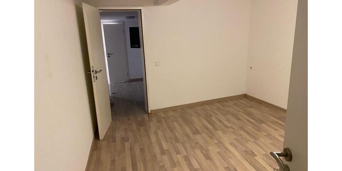 Etagenwohnung Kirchen (Sieg) - 2 Zimmer, 40 m&sup2;, 230&euro; | Angebot:25253760
