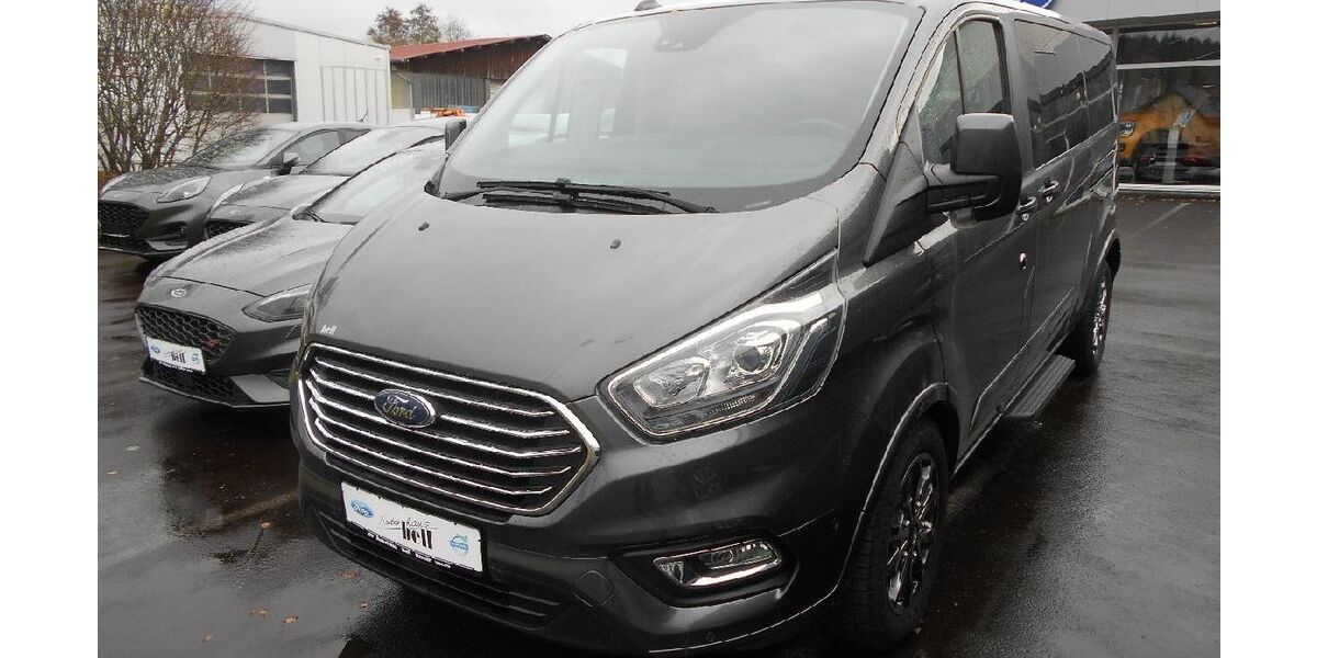 Ford Tourneo Custom 69.920 km 32.990 &euro; Nister 57645