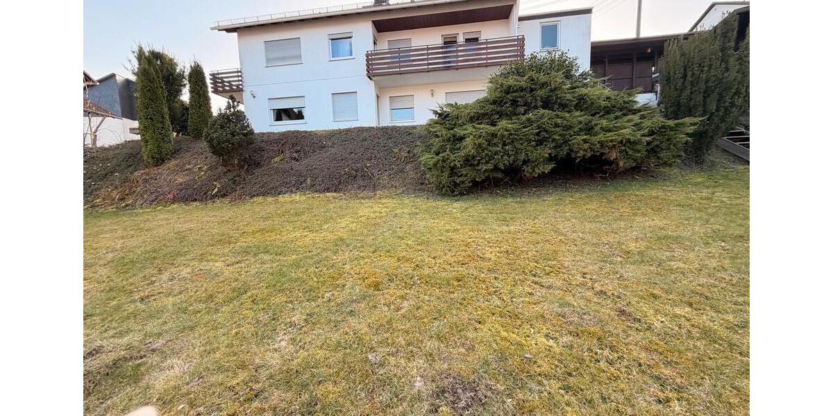 Erdgeschoßwohnung Siegen Eiserfeld - 3 Zimmer, 74 m&sup2;, 700&euro; | Angebot:25642600