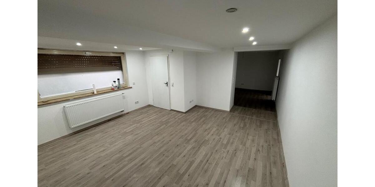 Erdgeschoßwohnung Rennerod - 2 Zimmer, 80 m&sup2;, 850&euro; | Angebot:25642079
