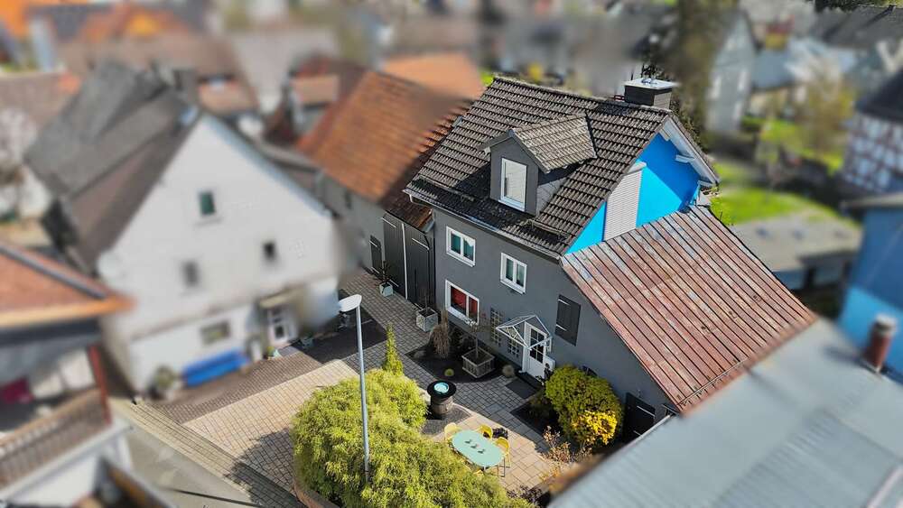 Sonniges Eigenheim: Einfamilienhaus in Herborn OT - Einfamilienhaus Herborn-Uckersdorf Uckersdorf | Angebot:27091285