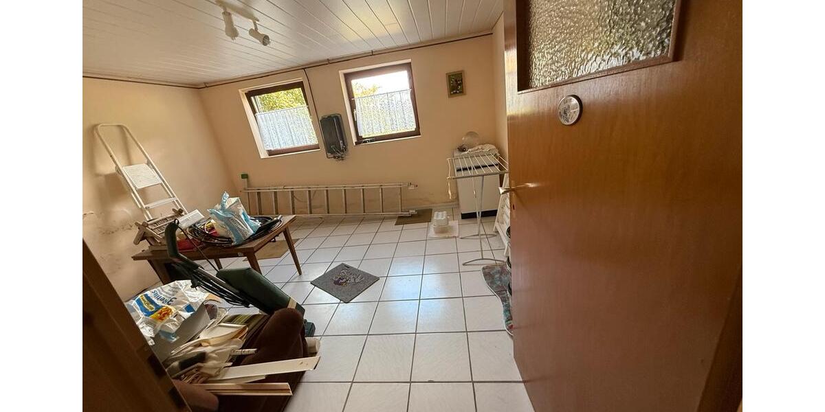 Einfamilienhaus Rennerod - 5 Zimmer, 50 m&sup2;, 110.000&euro; | Angebot:23970995