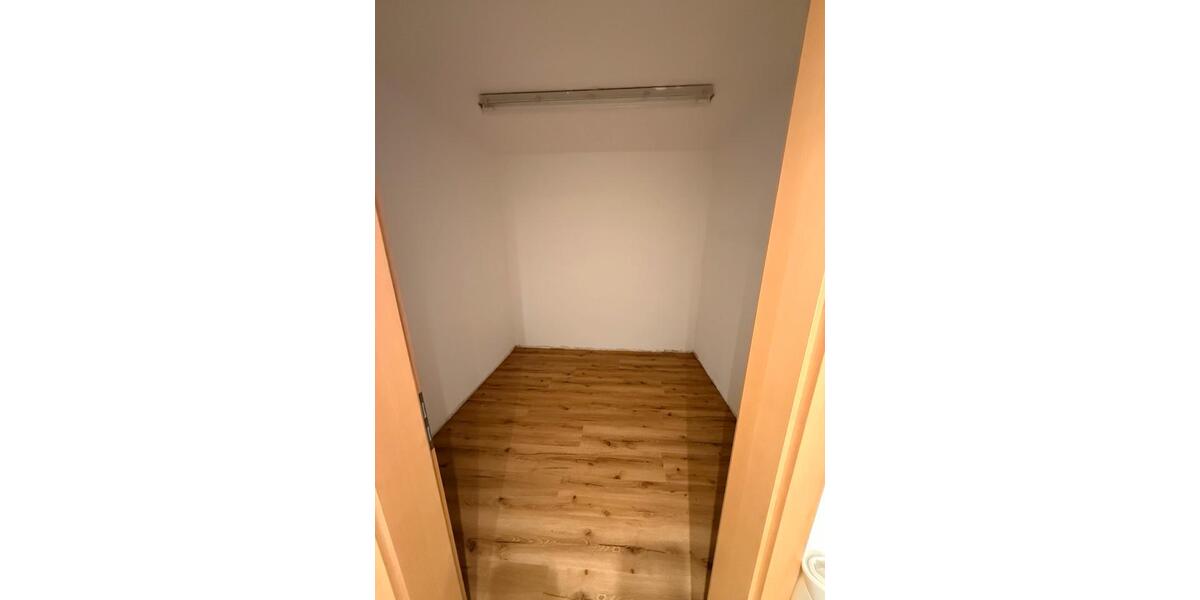 Erdgeschoßwohnung Attendorn - 2 Zimmer, 77 m&sup2;, 740&euro; | Angebot:26548242