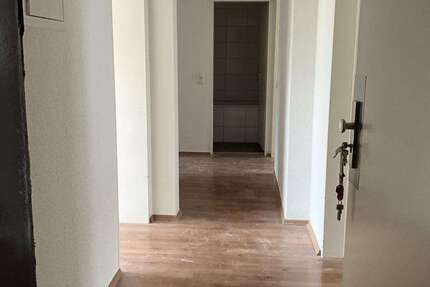Wohnung Siegen Geisweid - 3 Zimmer, 68 m&sup2;, 259&euro; | Angebot:26518446