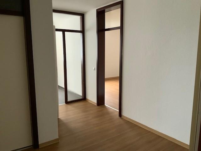 Etagenwohnung Kreuztal - 3 Zimmer, 79 m&sup2;, 452&euro; | Angebot:22084684