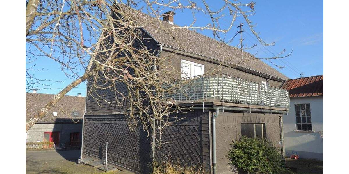 Mehrfamilienhaus, Wohnhaus Daaden VG - 8 Zimmer, 235 m&sup2;, 275.000&euro; | Angebot:25738151