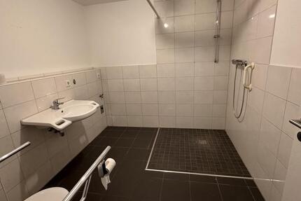 Wohnung Hachenburg - 2 Zimmer, 92 m&sup2;, 782&euro; | Angebot:25547252