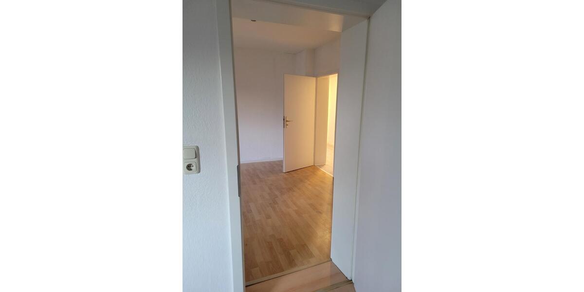 Hochparterre Dietzhölztal - 3 Zimmer, 77 m&sup2;, 631&euro; | Angebot:23727196
