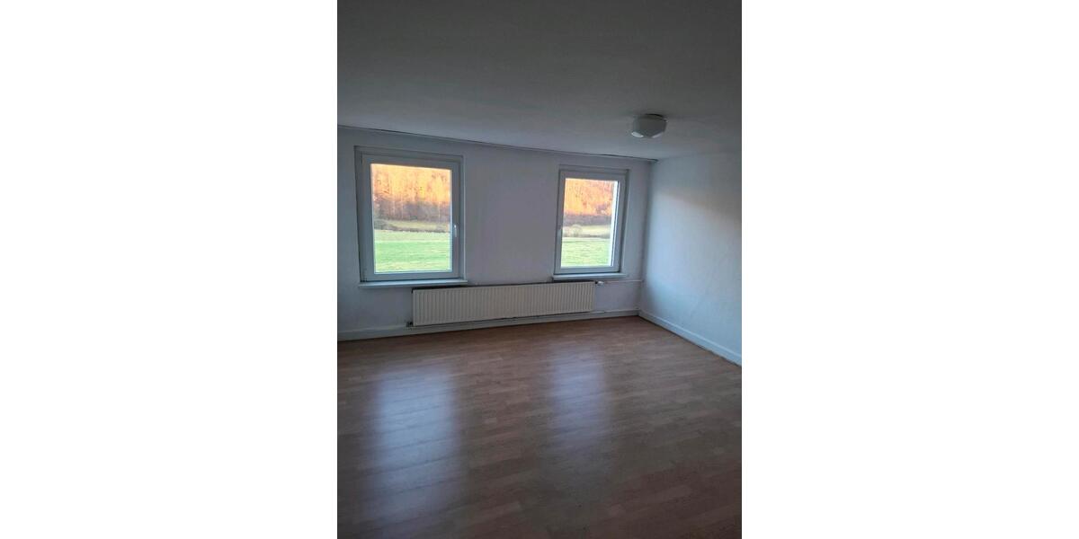 Doppelhaushälfte Hamm (Sieg) - 5 Zimmer, 130 m&sup2;, 1.200&euro; | Angebot:25137358