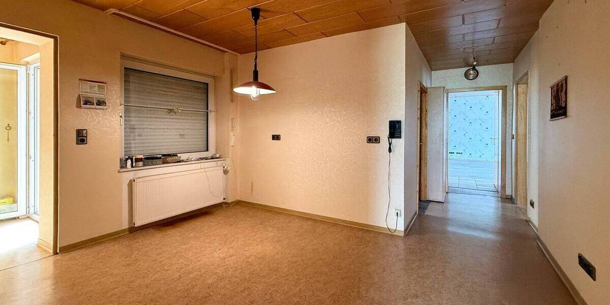Einfamilienhaus Herdorf - 9 Zimmer, 180 m&sup2;, 229.000&euro; | Angebot:25691804