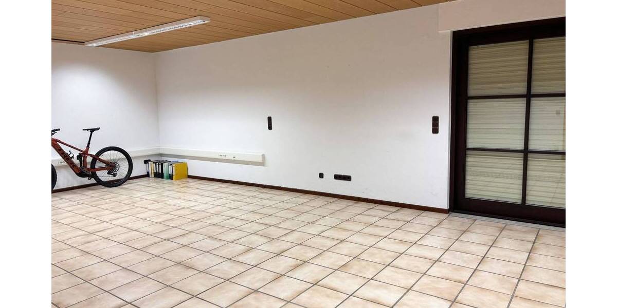 Gewerbeobjekt Wissen - 1 Zimmer, 181 m&sup2;, 3.950&euro; | Angebot:25738138