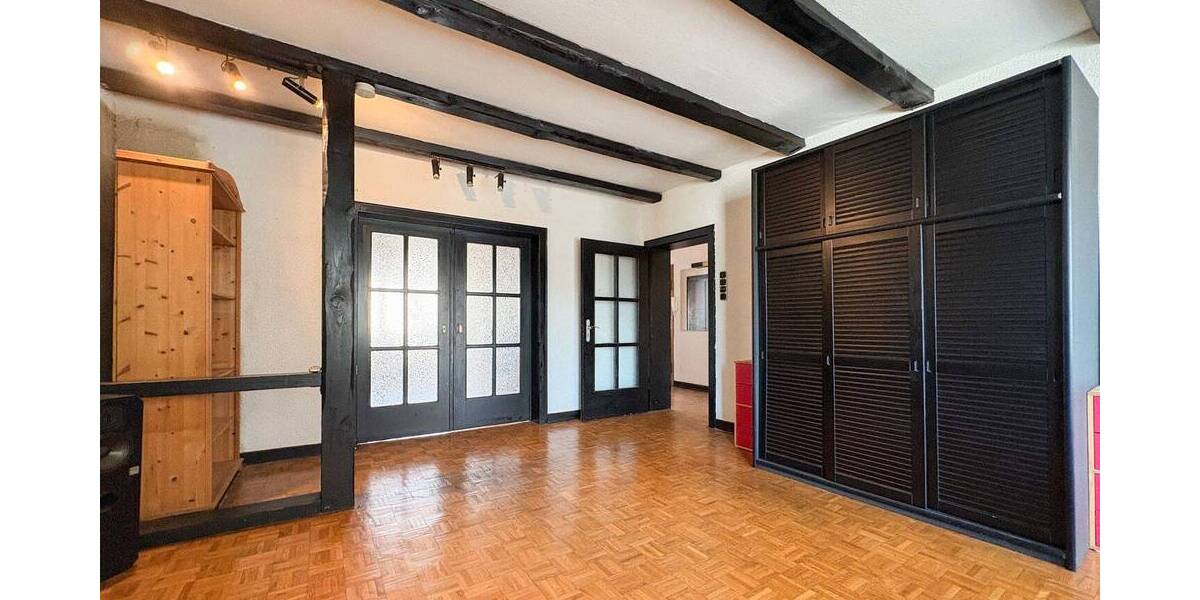 Mehrfamilienhaus, Wohnhaus Betzdorf - 9 Zimmer, 280 m&sup2;, 298.900&euro; | Angebot:25691886