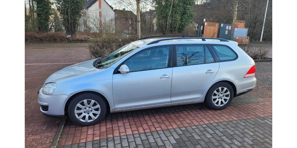 VW Golf V Variant 260.000 km 2.500 &euro; Siegen 57072