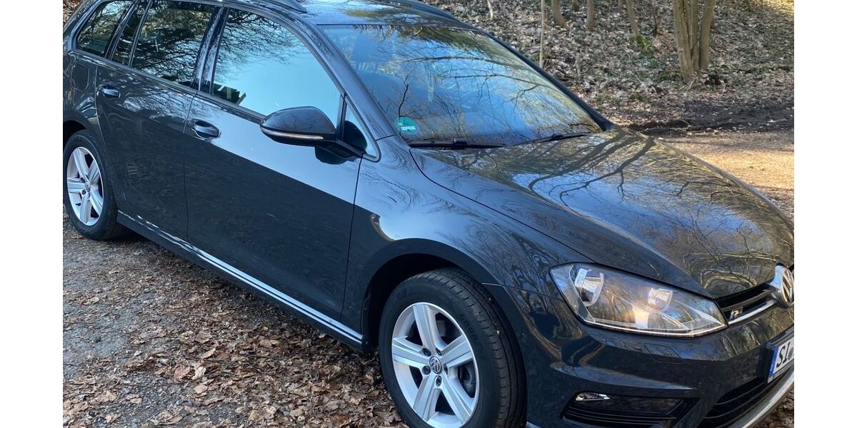 VW Golf 99.750 km 12.500 &euro; Siegen 57072