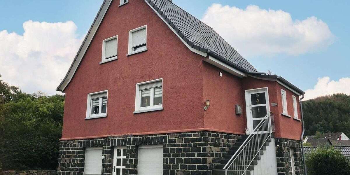 Einfamilienhaus Scheuerfeld - 6 Zimmer, 126 m&sup2;, 245.000&euro; | Angebot:25203698