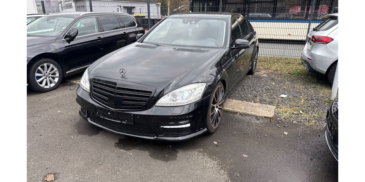 Mercedes-Benz S 350 246.900 km 8.999 &euro; Freudenberg 57258
