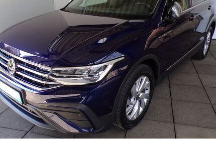 VW Tiguan Allspace 71.675 km 28.970 &euro; Lennestadt 57368