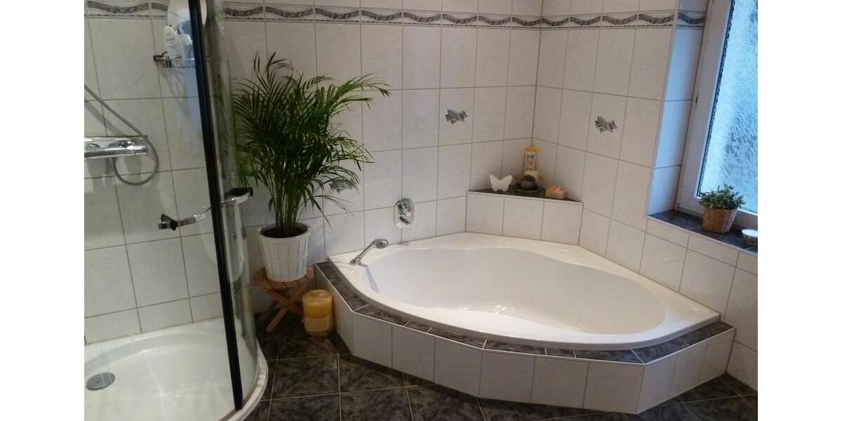 Einfamilienhaus Siegen Weidenau - 5 Zimmer, 120 m&sup2;, 340.000&euro; | Angebot:25646364