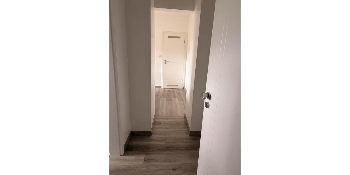 Etagenwohnung Olpe - 7 Zimmer, 131 m&sup2;, 380.000&euro; | Angebot:27137835