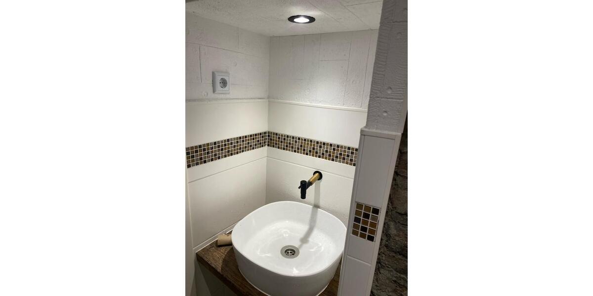 Etagenwohnung Kirchen (Sieg) - 2 Zimmer, 40 m&sup2;, 230&euro; | Angebot:25253760