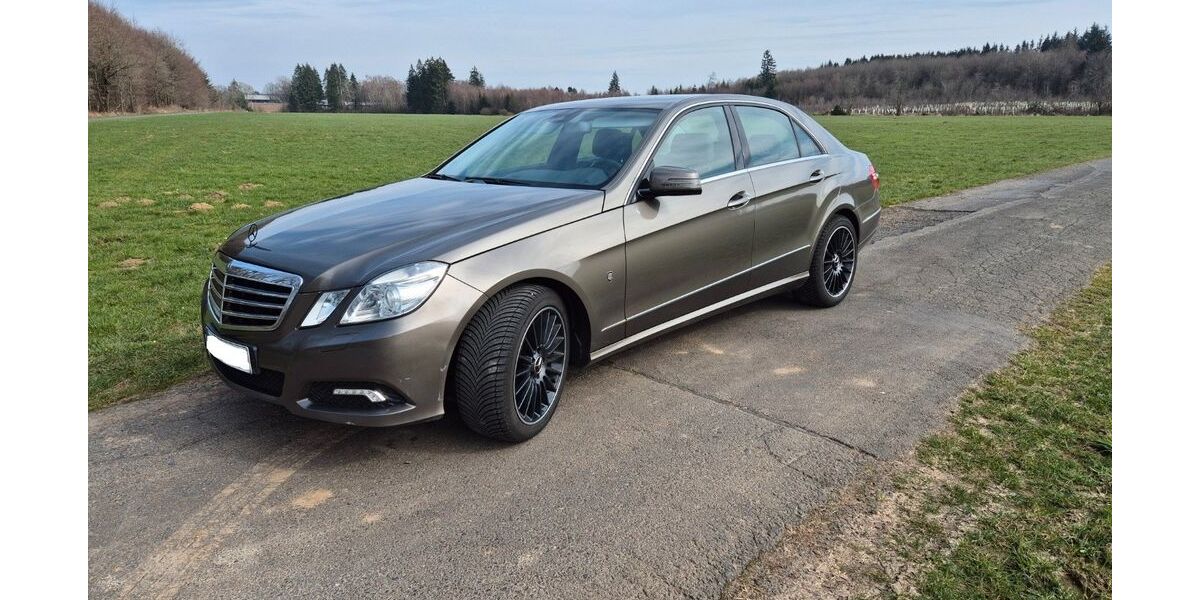 Mercedes-Benz E 350 237.000 km 8.900 &euro; Höhn 56462