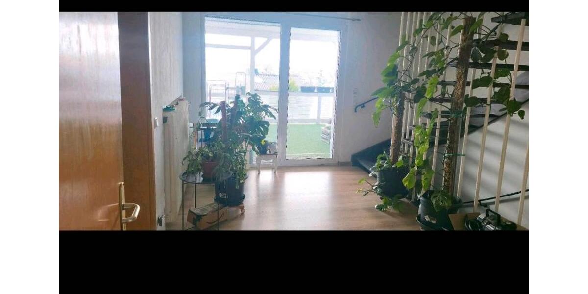 Einfamilienhaus Waldbröl - 5 Zimmer, 150 m&sup2;, 1.650&euro; | Angebot:26015573