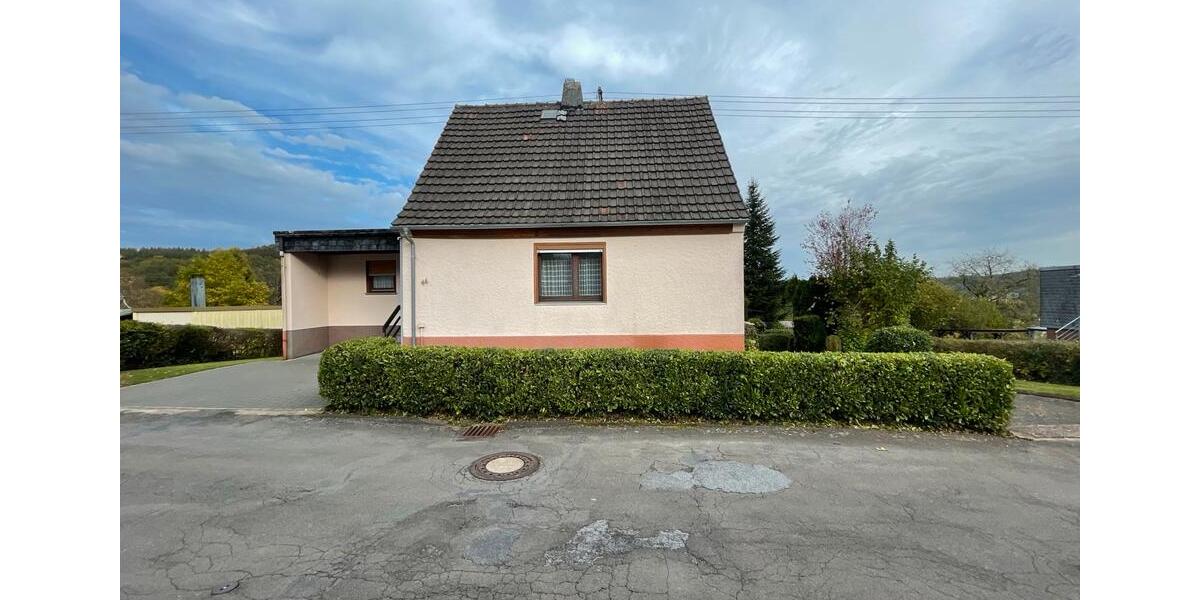 Einfamilienhaus Kreuztal - 2 Zimmer, 150 m&sup2;, 249.000&euro; | Angebot:25070806