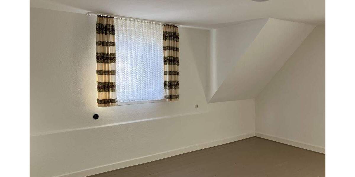 Einfamilienhaus Unnau / Korb Korb - 6 Zimmer, 136 m&sup2;, 189.000&euro; | Angebot:25685064