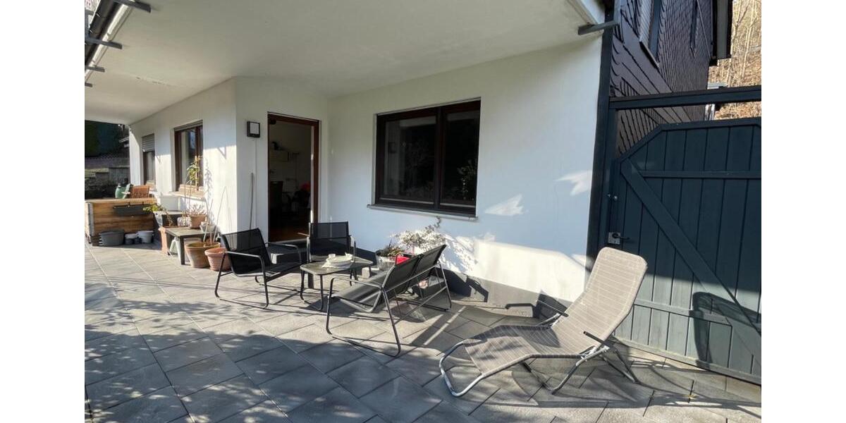 Etagenwohnung Siegen - 2 Zimmer, 75 m&sup2;, 700&euro; | Angebot:25361944