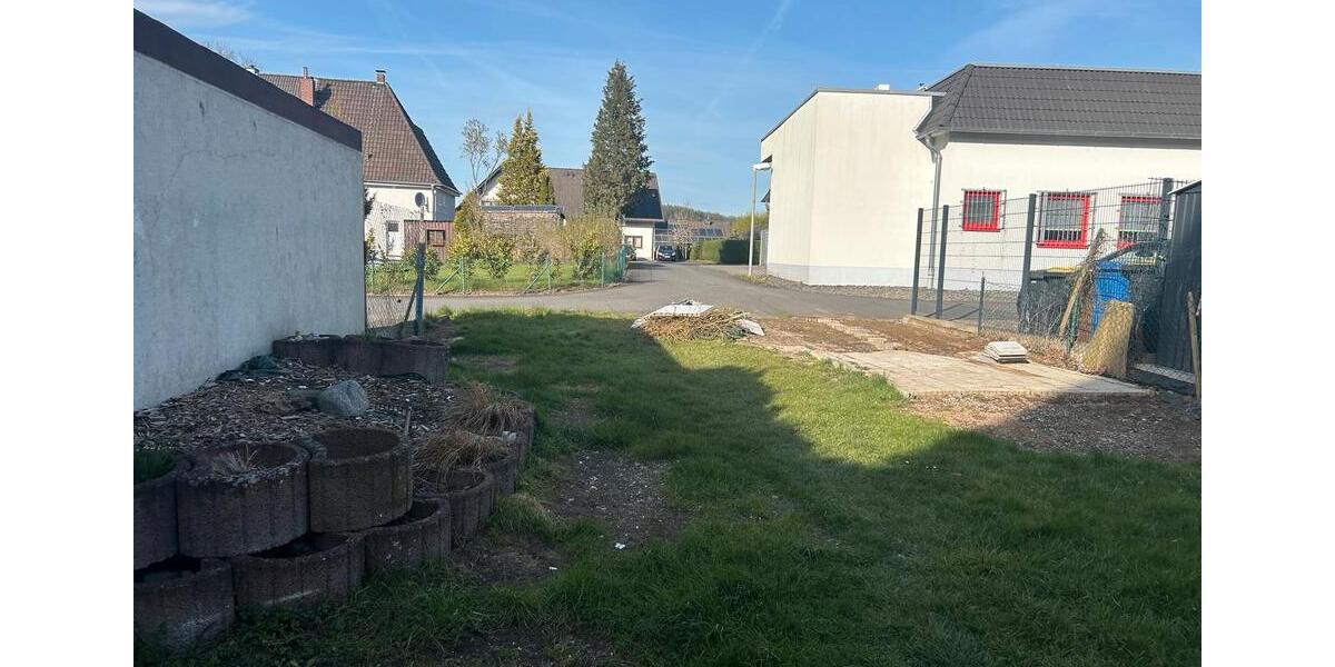 Reihenhaus Wissen - 7 Zimmer, 115 m&sup2;, 150.000&euro; | Angebot:26049997