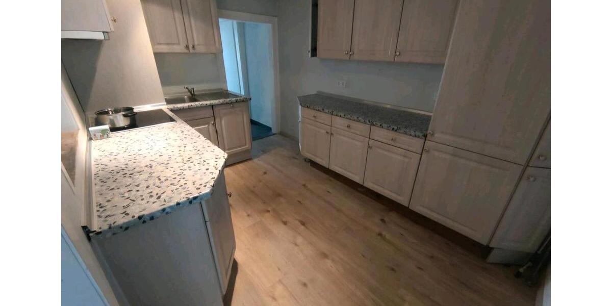 Erdgeschoßwohnung Herborn - 2 Zimmer, 100 m&sup2;, 800&euro; | Angebot:25956827