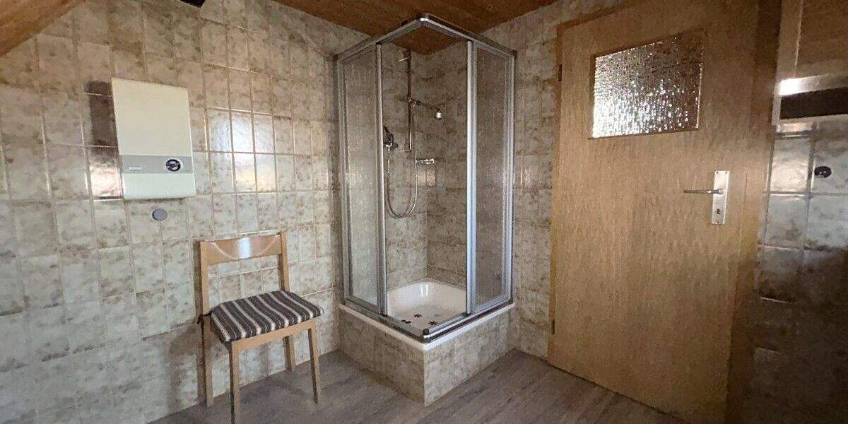 Einfamilienhaus Eschenburg / Eiershausen Eiershausen - 7 Zimmer, 195 m&sup2;, 159.000&euro; | Angebot:25728160