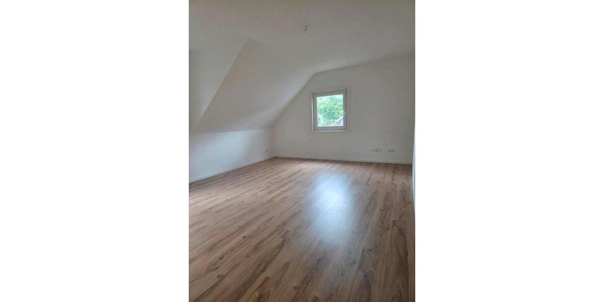 Etagenwohnung Siegen Kaan-Marienborn - 3 Zimmer, 76 m&sup2;, 660&euro; | Angebot:26613534