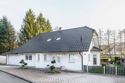Haus Nordrhein-Westfalen - Waldbröl Rossenbach - 7 Zimmer, 187 m&sup2;, 530.000&euro; | Angebot:26064728