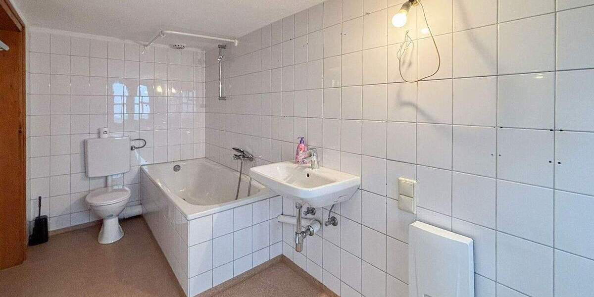 Doppelhaushälfte Wissen - 6 Zimmer, 105 m&sup2;, 185.000&euro; | Angebot:25738137