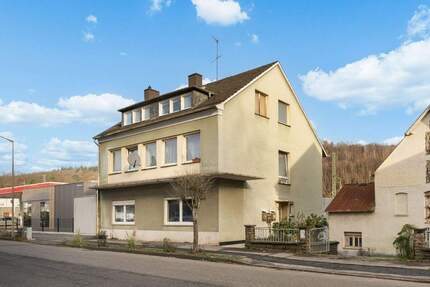 Haus Wissen - 9 Zimmer, 240 m&sup2;, 325.000&euro; | Angebot:25687008