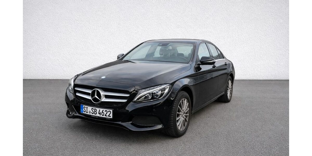 Mercedes-Benz C 220 208.542 km 11.599 &euro; Siegen 57074