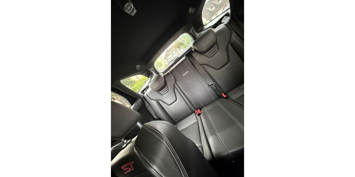 Ford Focus 87.600 km 15.199 &euro; Seelbach 57577