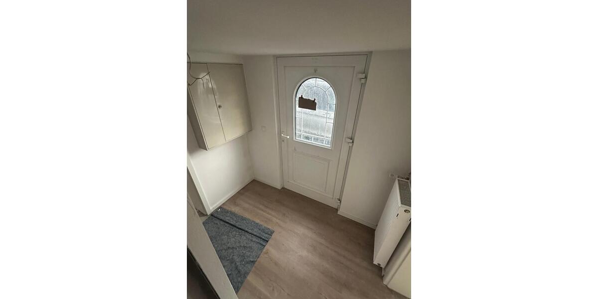 Erdgeschoßwohnung Kreuztal - 2.5 Zimmer, 80 m&sup2;, 800&euro; | Angebot:24327647