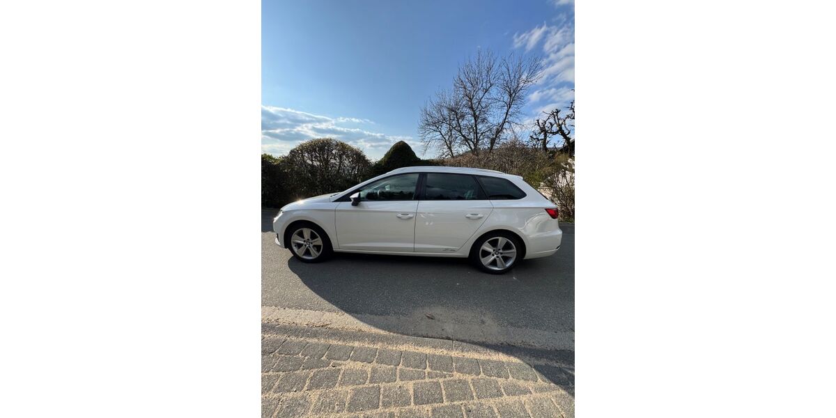 Seat Leon 146.333 km 9.000 &euro; Hilchenbach 57271