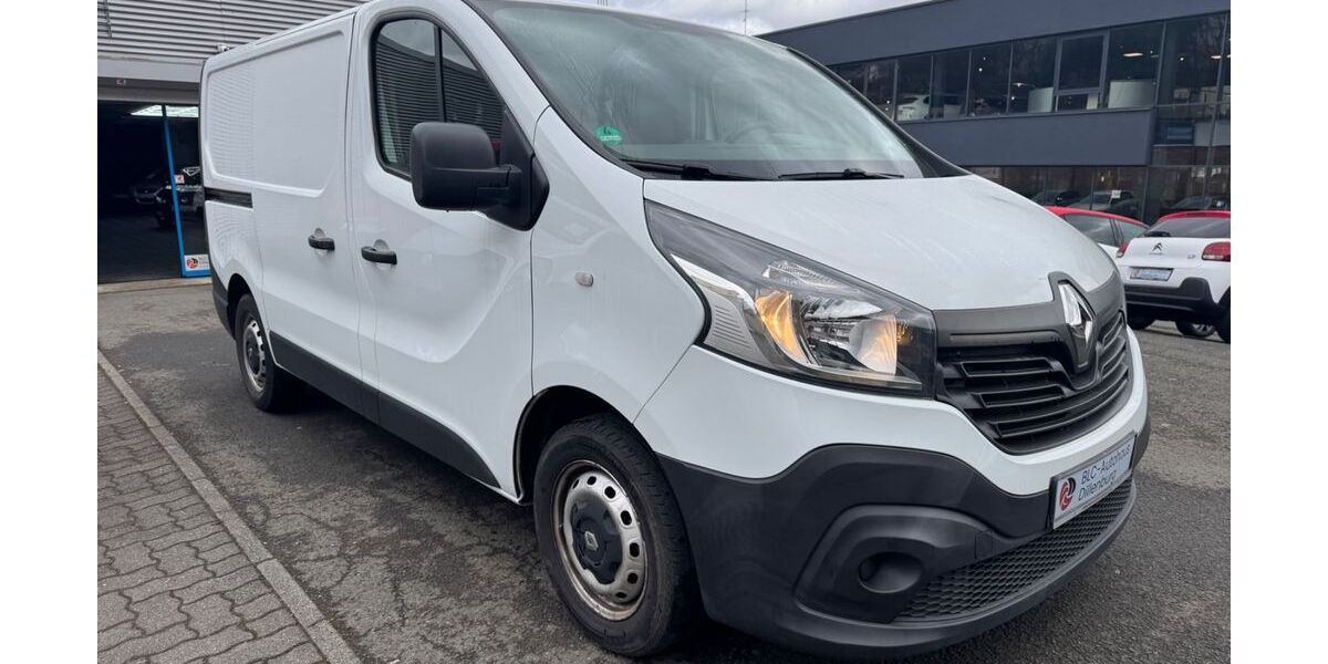 Renault Trafic 119.500 km 7.990 &euro; Dillenburg 35683