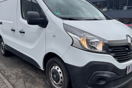 Renault Trafic 119.500 km 8.600 &euro; Dillenburg 35683
