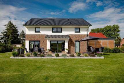 Haus Neunkhausen (Ww.) - 6 Zimmer, 120 m&sup2;, 370.000&euro; | Angebot:24018126