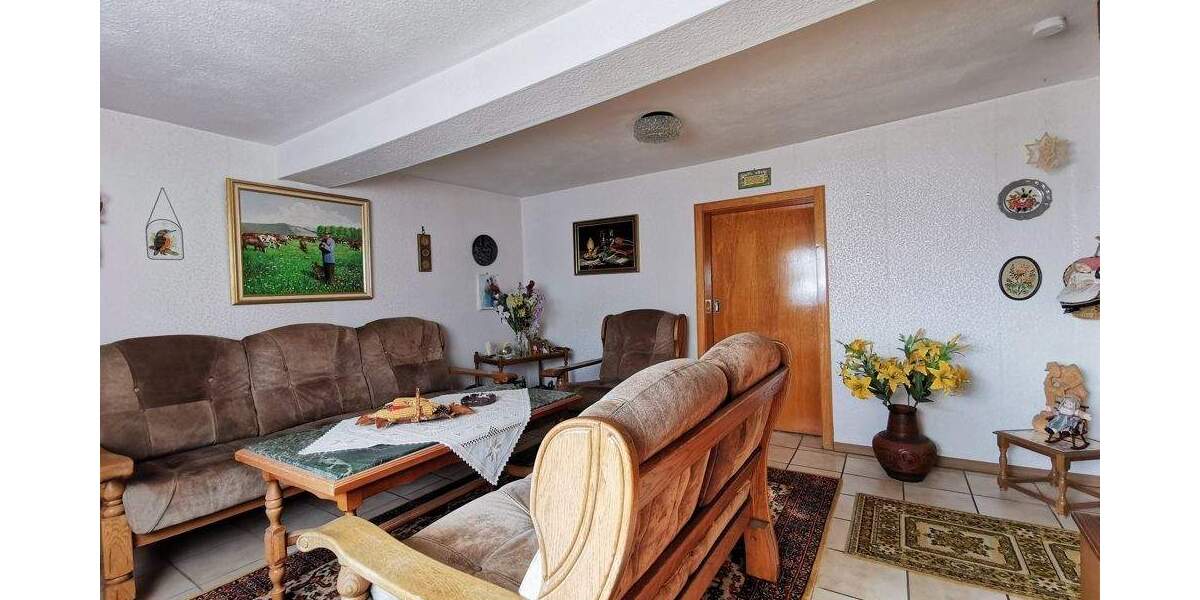 Einfamilienhaus Langenbach bei Kirburg - 6 Zimmer, 132 m&sup2;, 149.000&euro; | Angebot:25775952