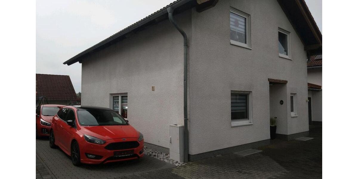 Reihenhaus Hachenburg - 4 Zimmer, 128 m&sup2;, 1.280&euro; | Angebot:26135760