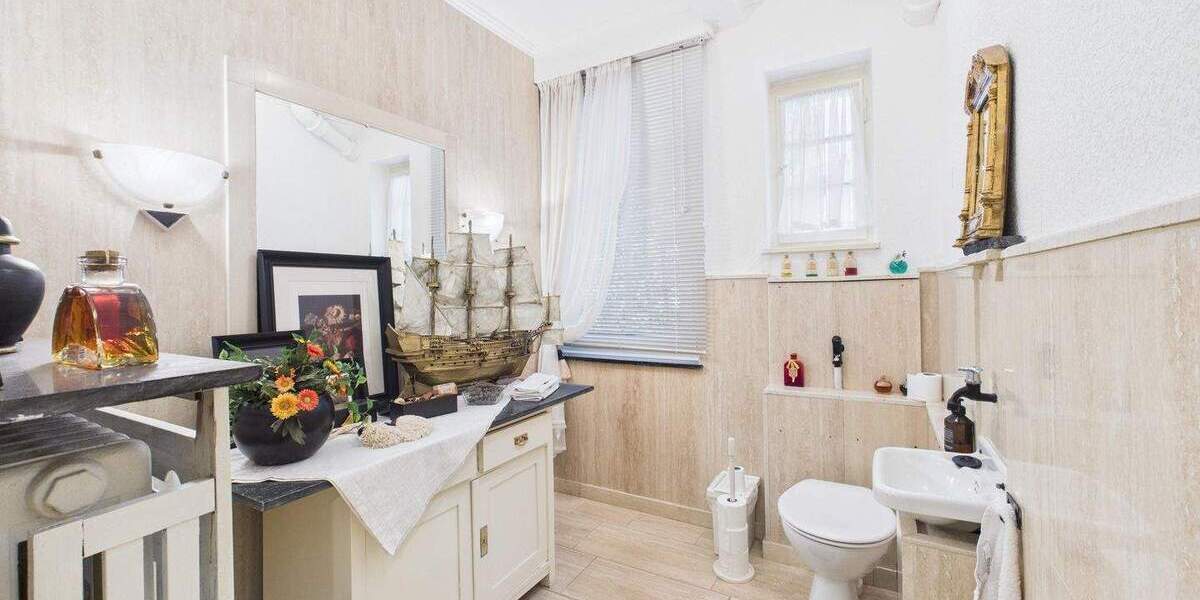 Mehrfamilienhaus, Wohnhaus Burbach - 1 Zimmer, 300 m&sup2;, 499.000&euro; | Angebot:25686761