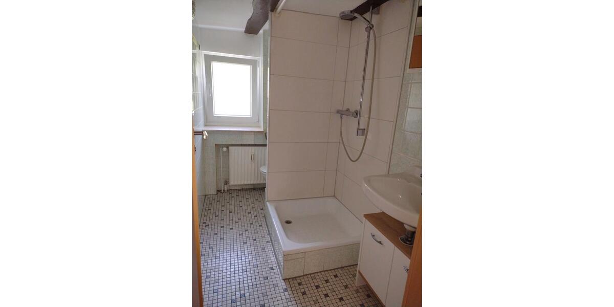 Etagenwohnung Siegen Kaan-Marienborn - 1 Zimmer, 35 m&sup2;, 370&euro; | Angebot:26538336