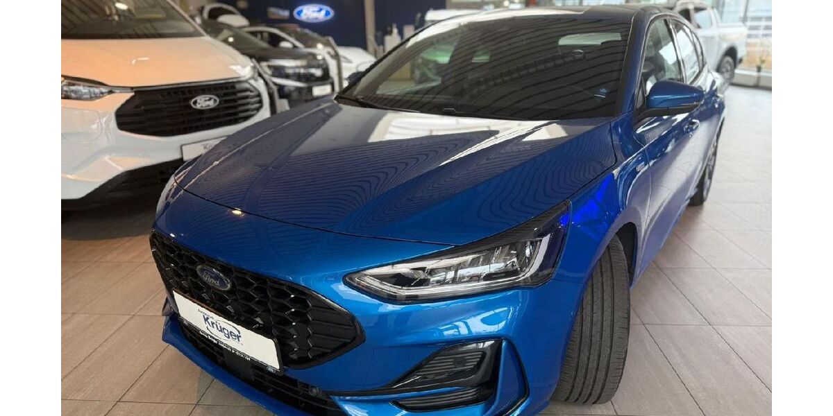Ford Focus 15.800 km 23.990 &euro; Erndtebrück 57339